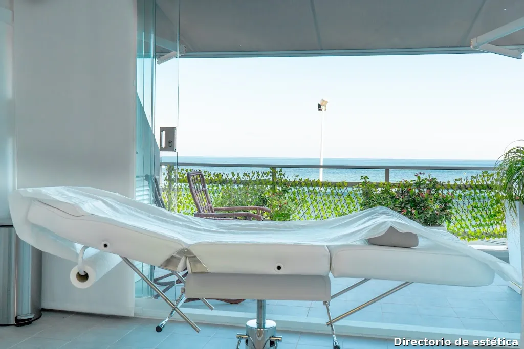 Dr Sergio Huerta - Medicina Estética Facial Avanzada, Láser y Antienvejecimiento. Pérdida de peso. - Medifach Group Calpe