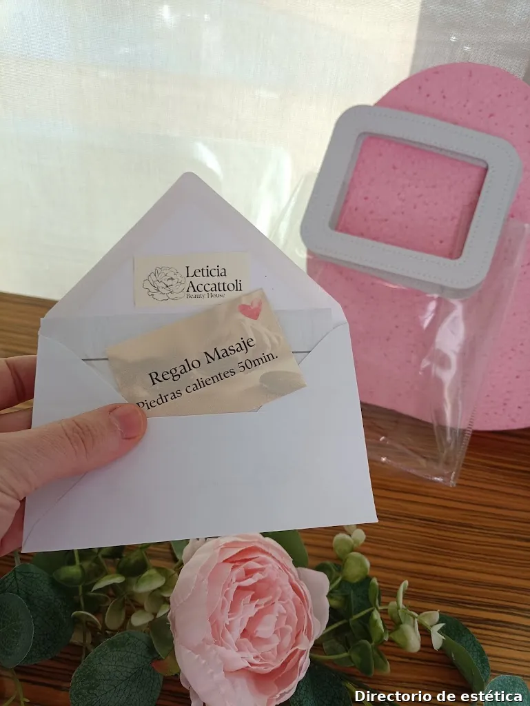 Leticia Accattoli Beauty House