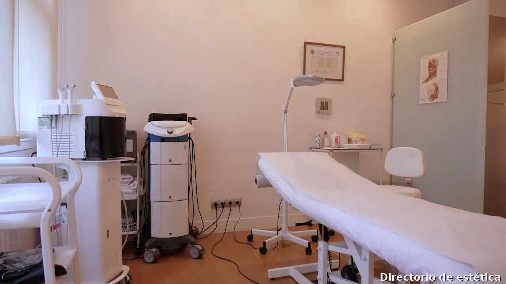 Dra.Nuria Aira | Clínica Medicina Estética y Láser Bilbao