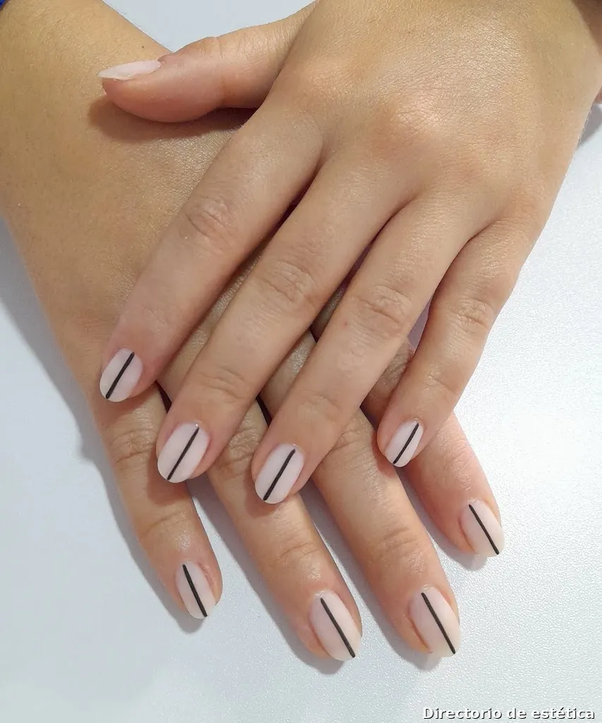 Estética y uñas Laura Server