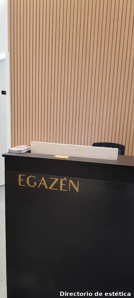 Egazén | Injerto capilar, clínica dental y estética en Córdoba