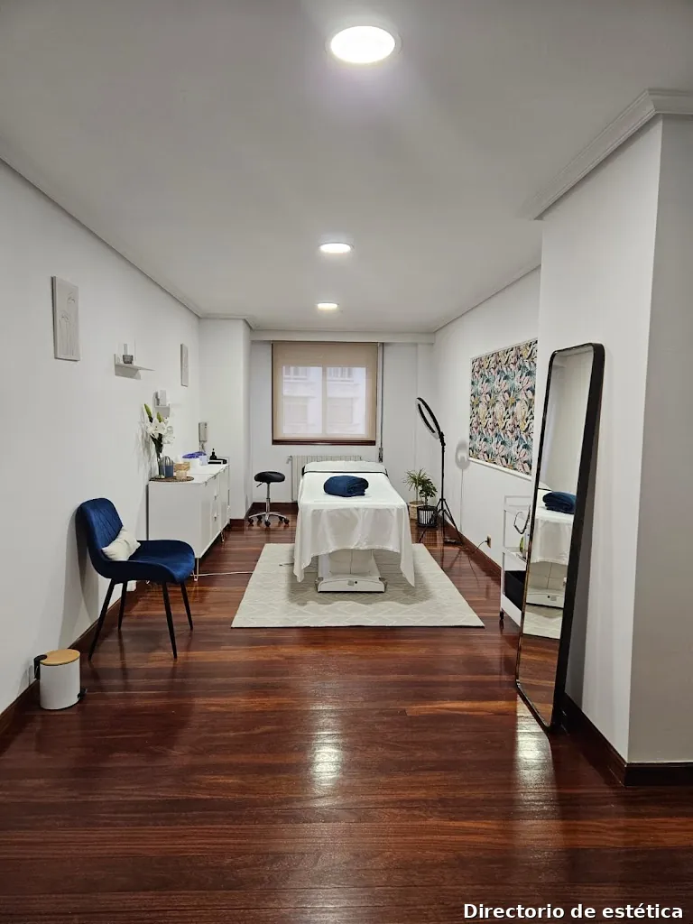 Malena Vázquez. Estudio de maquillaje y bienestar