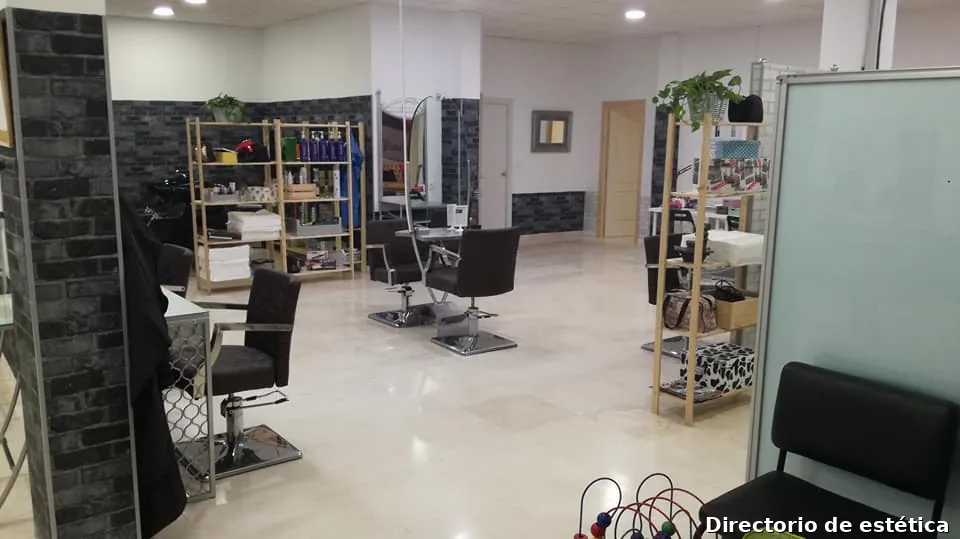 Academia de Peluquería Lola Jiménez