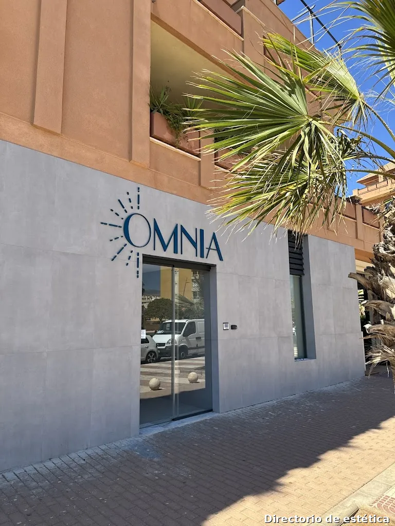 Clínica Omnia Self Care Center
