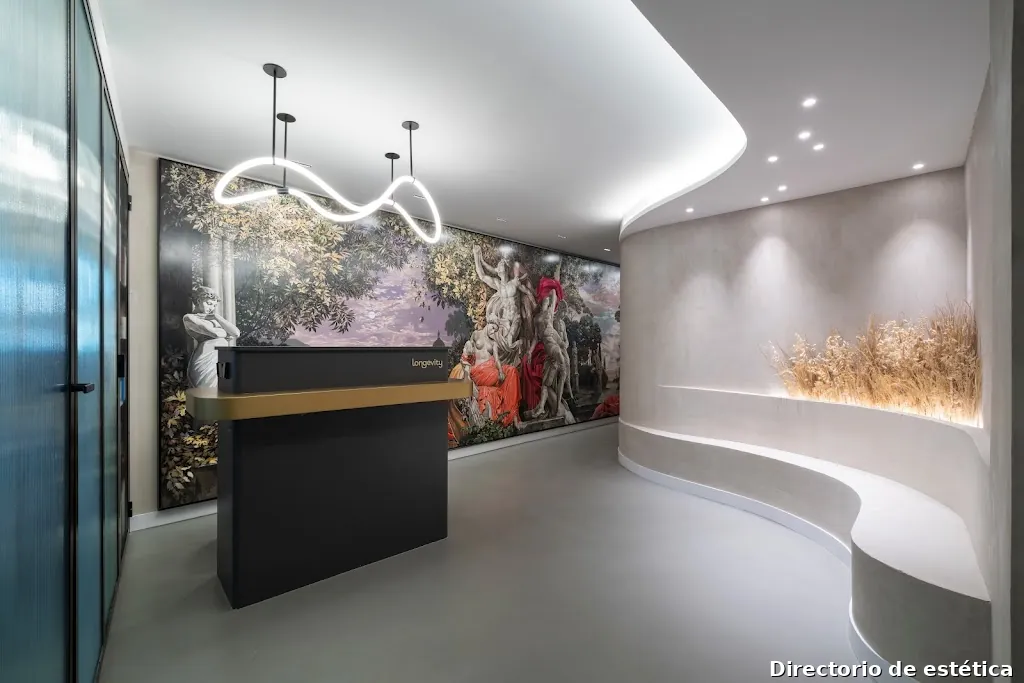 Médico Estético en Longevity By Dr. Rafael Navas