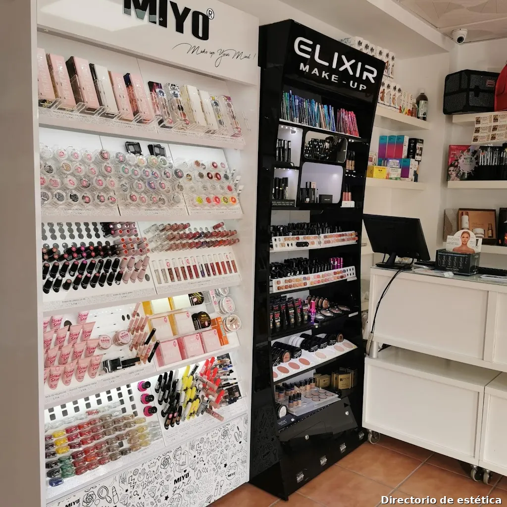 DESTETIKA. (SEMILAC SEVILLA)